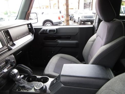 Certified 2022 Ford Bronco Big Bend w/ Sasquatch Package image 22