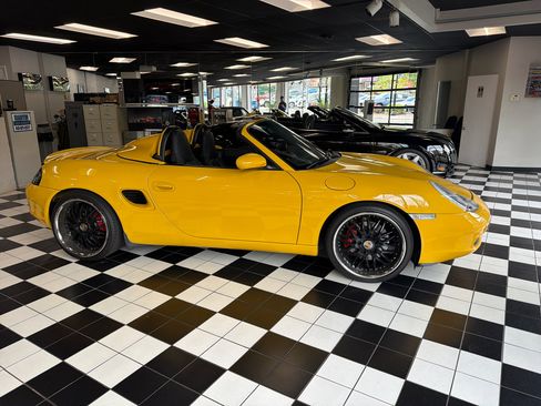 Used 2002 Porsche Boxster S image 3