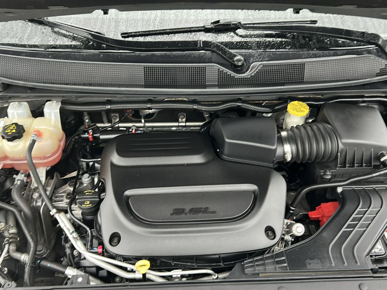 Used 2022 Chrysler Pacifica Touring-L FWD image 30