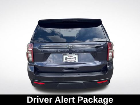 Used 2023 Chevrolet Suburban Z71 w/ Luxury Package AWD/4WD image 5