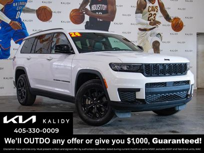 Used 2024 Jeep Grand Cherokee L Laredo