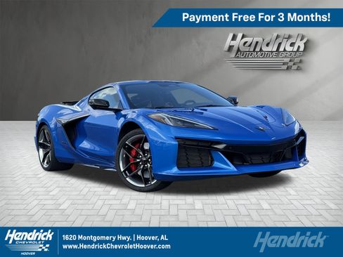 Used 2025 Chevrolet Corvette Z06 RWD image 1