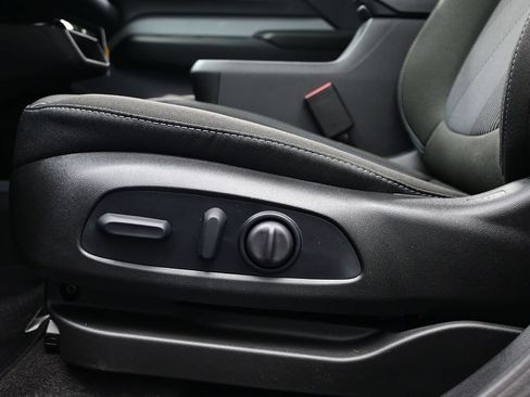 New 2027 Chevrolet Bolt LT w/ Comfort Package FWD image 10