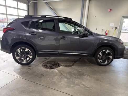 Certified 2024 Subaru Crosstrek 2.5i Limited w/ Crosstrek Mirror Package image 9