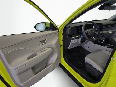 New 2026 Hyundai Kona SE AWD/4WD image 35