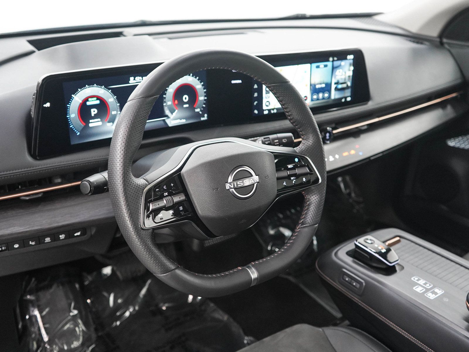 Used 2023 Nissan Ariya AWD image 21