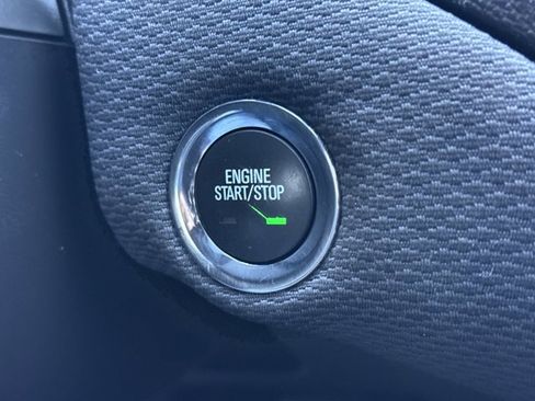 Used 2017 Chevrolet Cruze LT w/ Sun And Sound Package image 23