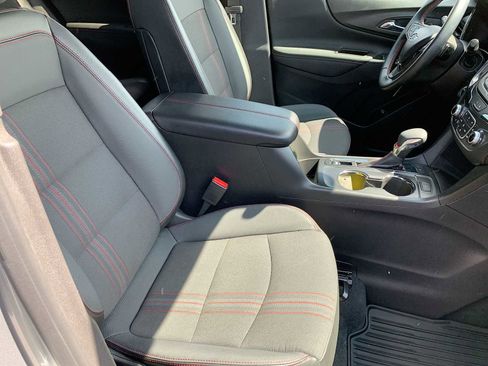 Certified 2023 Chevrolet Equinox RS image 26