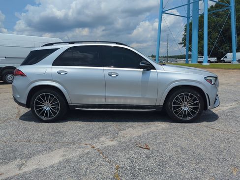 Used 2020 Mercedes-Benz GLE 350 image 2