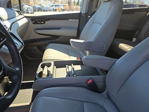 Certified 2023 Honda Odyssey Touring image 21
