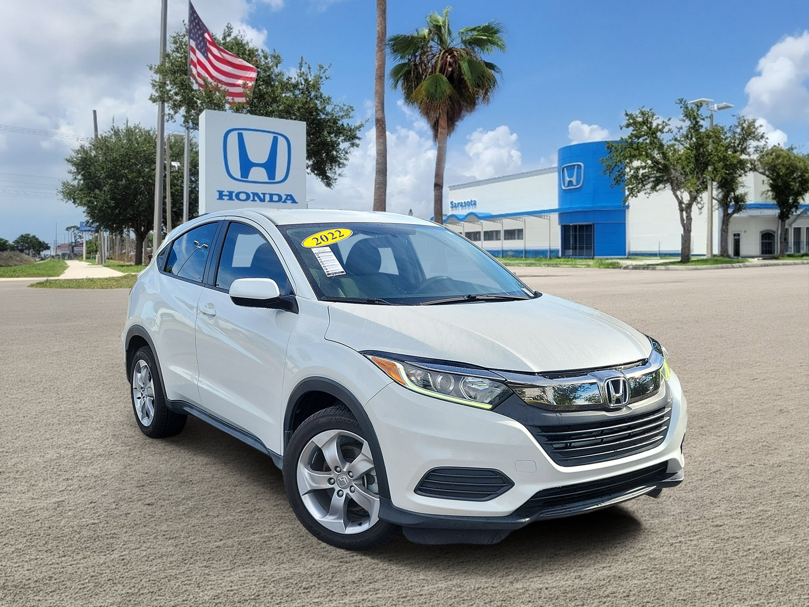 Used 2022 Honda HR-V LX image 1