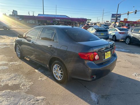 Used 2010 Toyota Corolla LE image 5