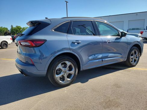 Used 2024 Ford Escape ST-Line w/ Tech Pack #1 AWD/4WD image 4