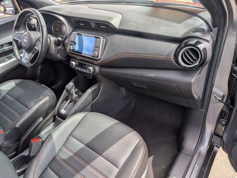 Used 2020 Nissan Kicks SR w/ SR Premium Package image 33