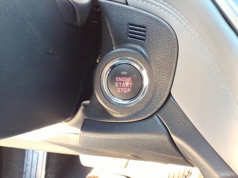 Used 2025 Subaru Outback Premium image 22