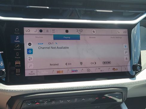 New 2026 Jeep Cherokee Laredo AWD/4WD image 25
