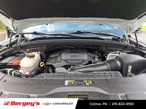 Used 2023 Jeep Grand Cherokee L Summit AWD/4WD image 35