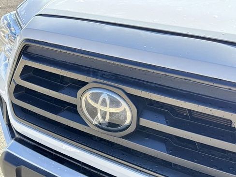 Used 2021 Toyota Tacoma SR image 28