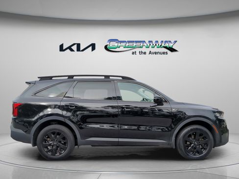 Used 2022 Kia Sorento S AWD/4WD image 7