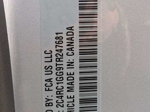 New 2026 Chrysler Pacifica Limited image 37