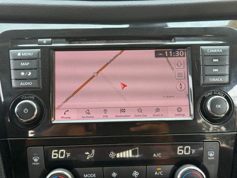 Used 2020 Nissan Rogue SL FWD image 24