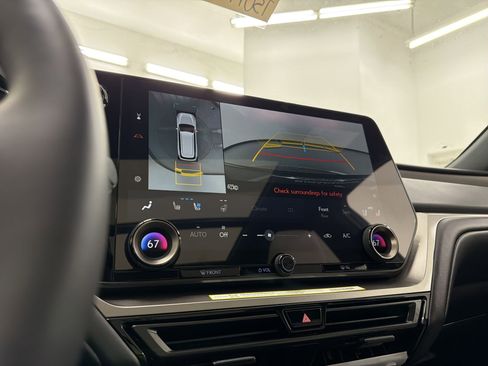 New 2026 Lexus TX 350 AWD image 24