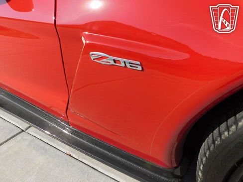 Used 2008 Chevrolet Corvette Z06 w/ Preferred Equipment Group image 4
