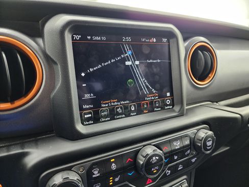 Used 2021 Jeep Gladiator Mojave image 11