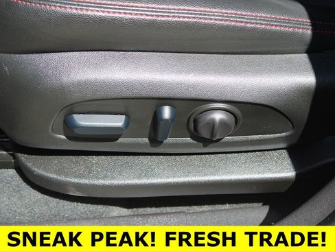 Used 2024 Chevrolet Equinox RS w/ RS Leather Package FWD image 10