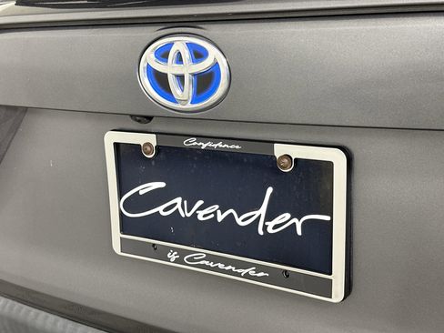 Used 2021 Toyota RAV4 LE image 69