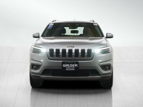 Used 2019 Jeep Cherokee Limited w/ Trailer Tow Group AWD/4WD image 8