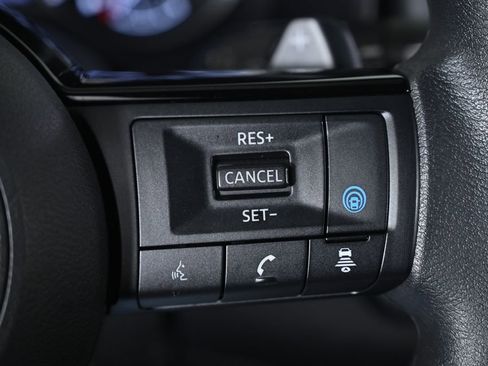 Certified 2023 Nissan Rogue SV image 14