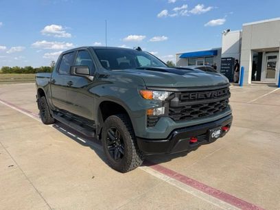 Used 2025 Chevrolet Silverado 1500 Custom Trail Boss w/ LPO, Dark Essentials Package