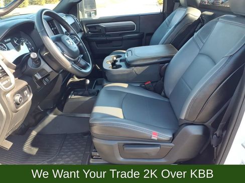 Used 2024 RAM 2500 Tradesman w/ Protection Group image 10