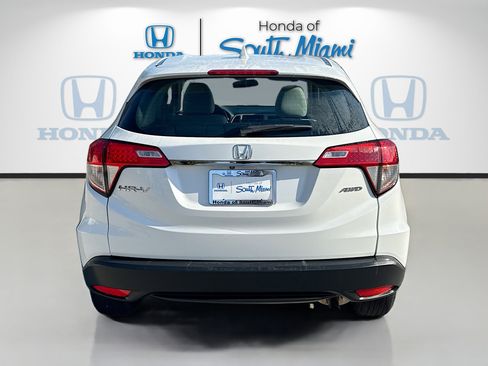 Used 2022 Honda HR-V LX image 6