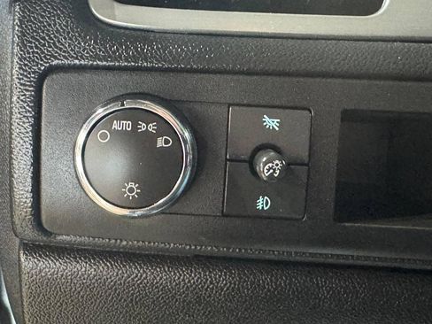 Used 2008 Chevrolet Tahoe LT w/ LT Preferred Equipment Group RWD image 19