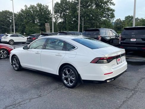 Used 2025 Honda Accord EX-L image 4