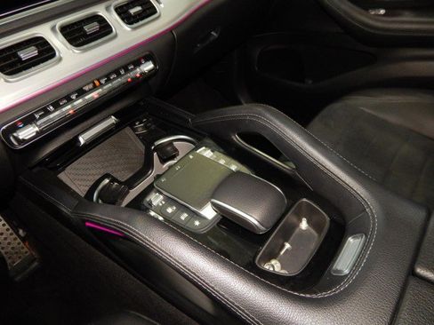 Used 2022 Mercedes-Benz GLE 350 4MATIC w/ AMG Line Exterior image 30