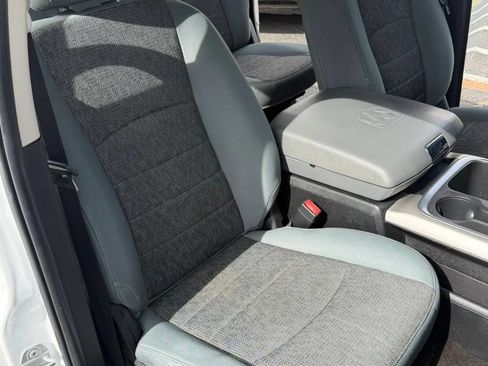 Used 2017 RAM 1500 Big Horn RWD image 12
