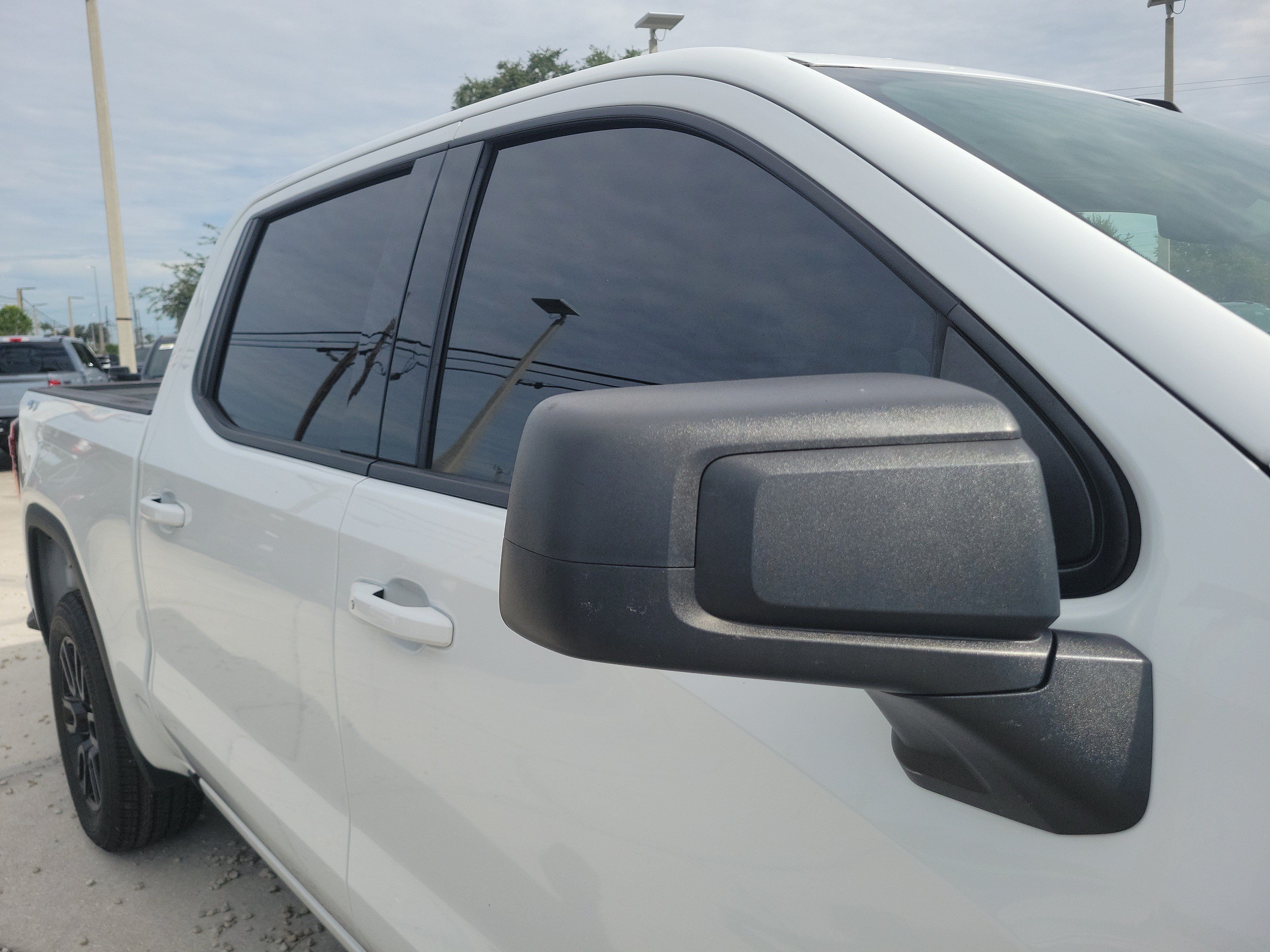 Used 2023 GMC Sierra 1500 Elevation AWD/4WD image 8
