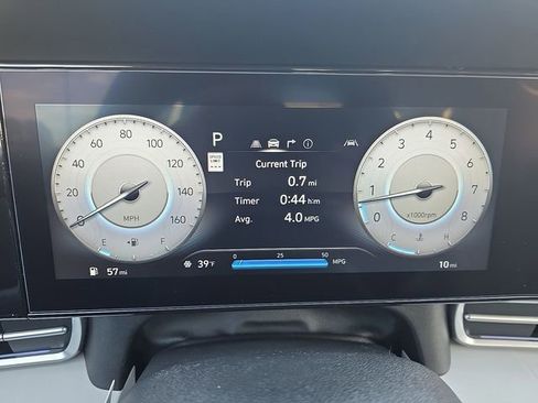 New 2026 Hyundai Elantra Limited FWD image 27