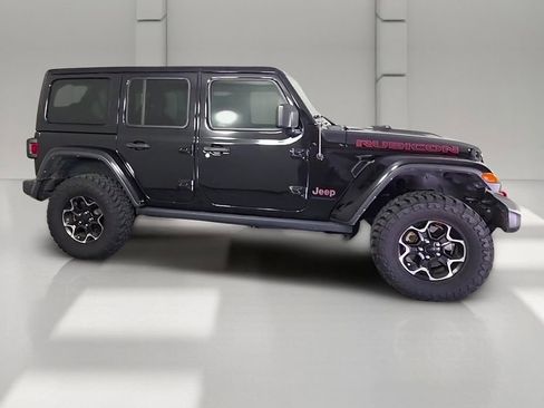 Used 2023 Jeep Wrangler Unlimited Rubicon w/ Cold Weather Group AWD/4WD image 35