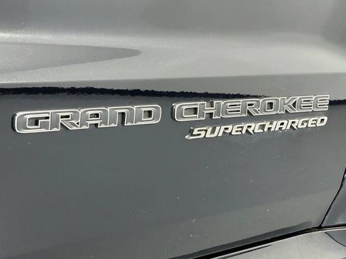 Used 2018 Jeep Grand Cherokee Trackhawk AWD/4WD image 9