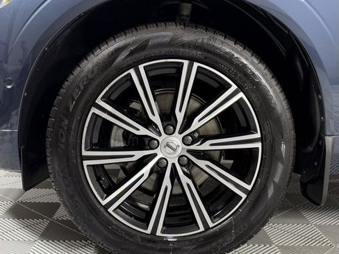 Used 2021 Volvo XC60 T5 Inscription image 9