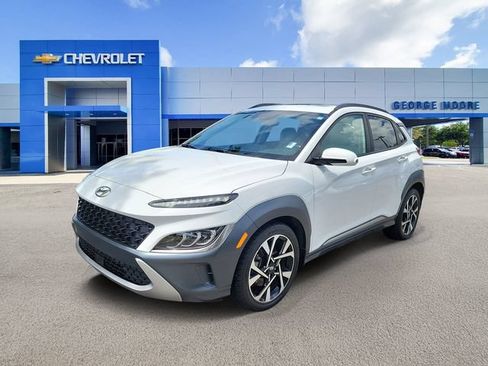 Used 2022 Hyundai Kona Limited AWD/4WD image 2
