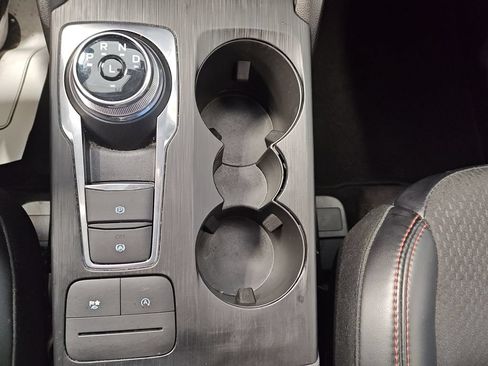 Used 2025 Ford Escape ST-Line Select AWD/4WD image 24