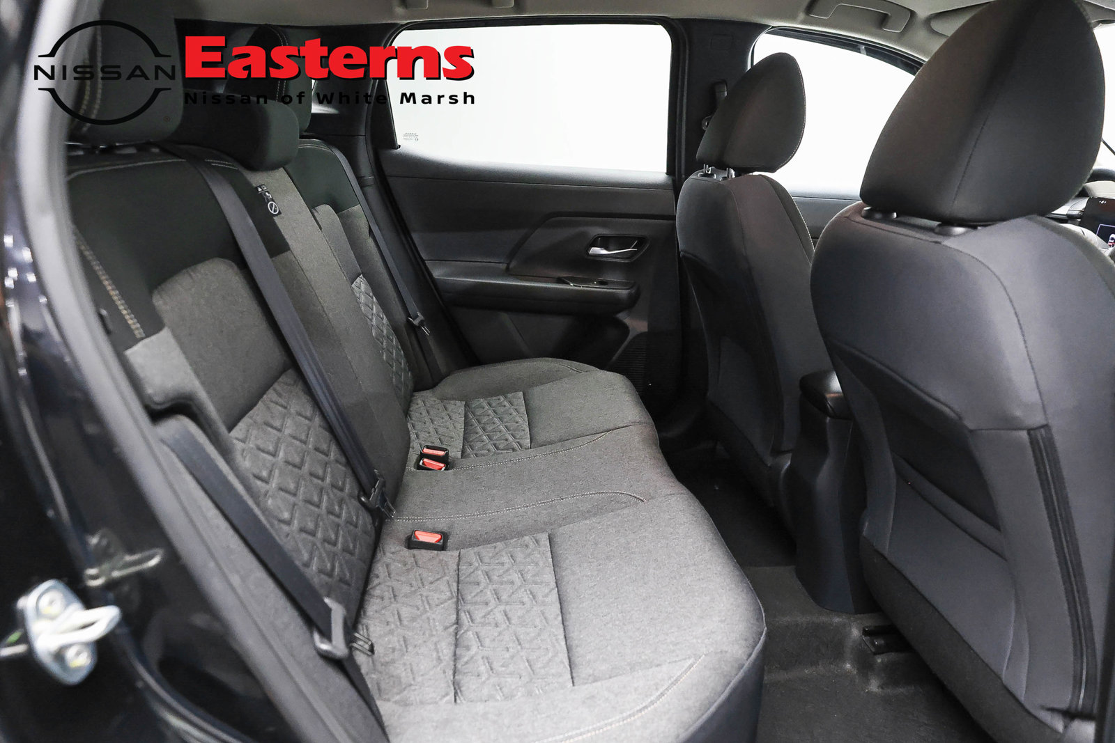 Used 2025 Nissan Kicks SV FWD image 22