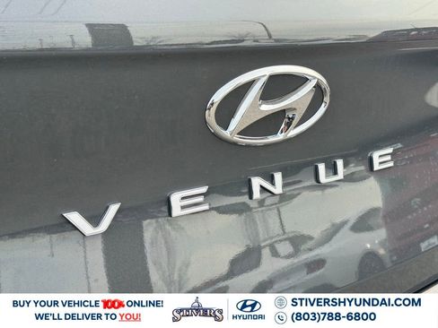 New 2026 Hyundai Venue SE image 14