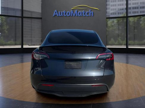 Used 2025 Tesla Model Y Performance AWD/4WD image 9