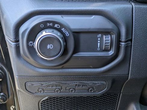 New 2026 Jeep Wrangler Unlimited Rubicon AWD/4WD image 13